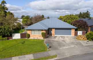 3 Gimson St, Solway