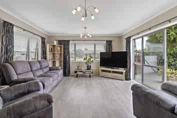 3 Gimson St, Solway
