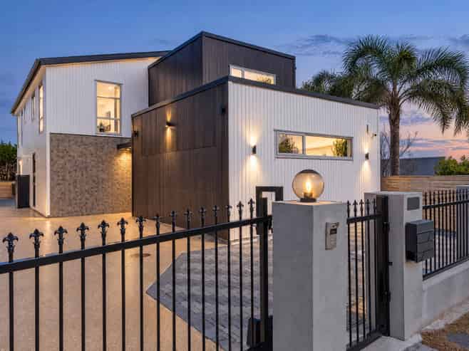 29 Himalaya Crescent, Lynfield