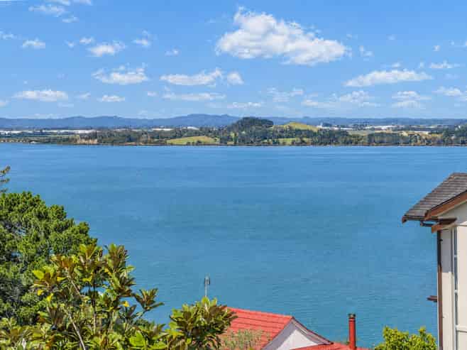 29 Himalaya Crescent, Lynfield