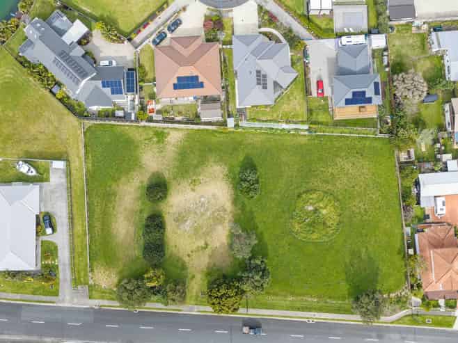 133 - 135 Marsden Bay Drive, One Tree Point