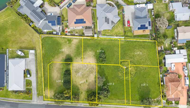 133 - 135 Marsden Bay Drive, One Tree Point