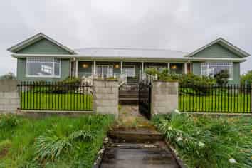 13 Wilton Street, Omakau