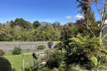 5 Abel Tasman Drive, Takaka