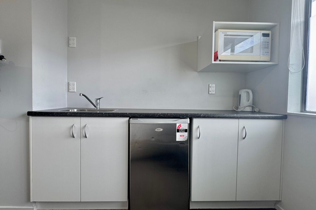 5a/81 Rm 2 Normandy Ave 2