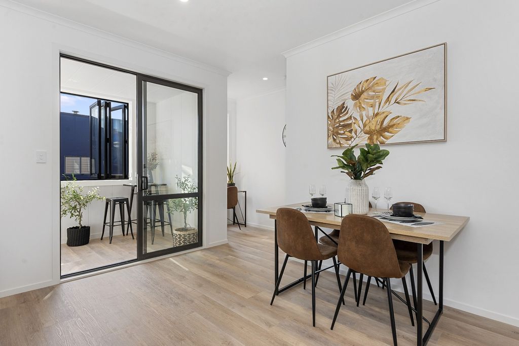 Modern Townhouse Living with Space to Enjoy 4