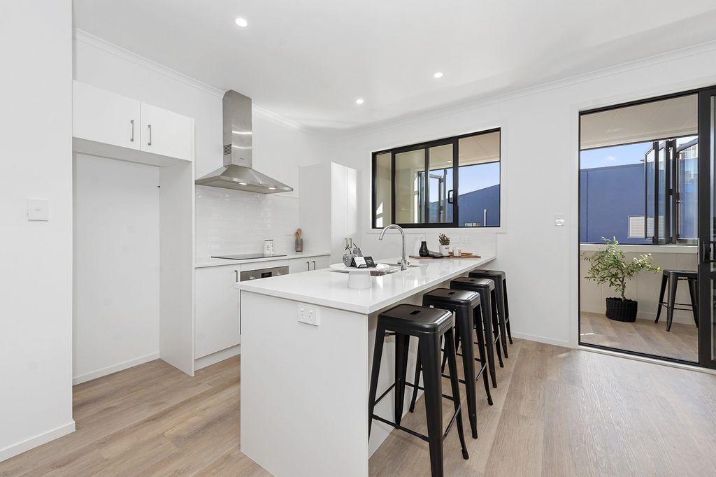 Modern Townhouse Living with Space to Enjoy 5