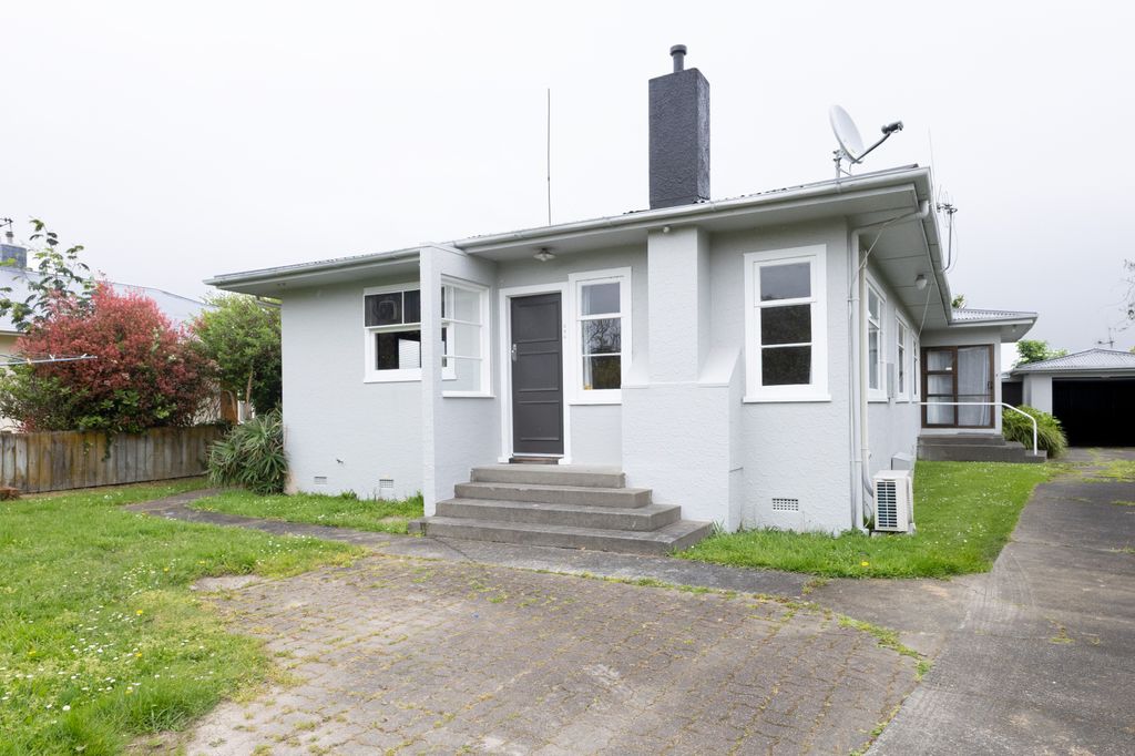 2 Bedroom Unit 1