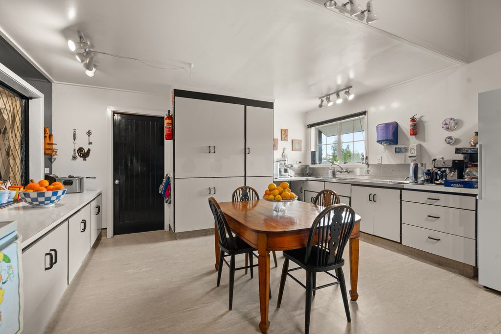 A Grand Residence with a Story to Tell 5