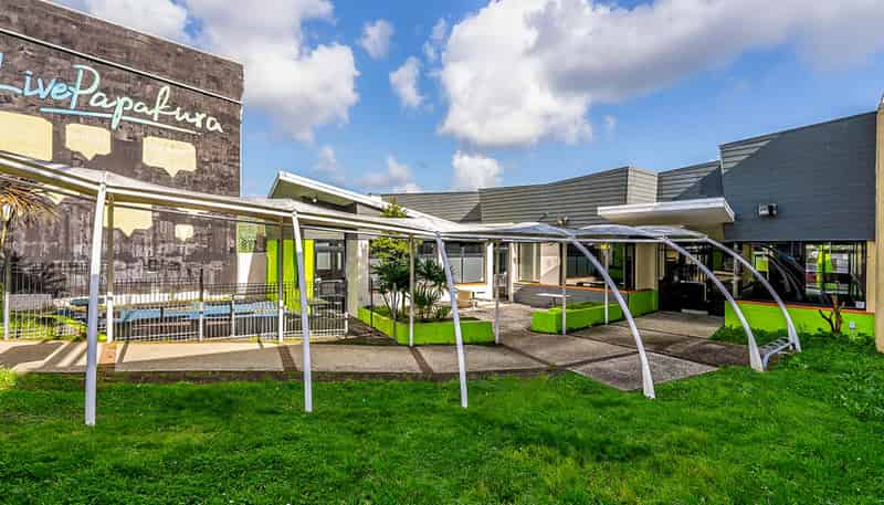 135 Great South Road, Papakura