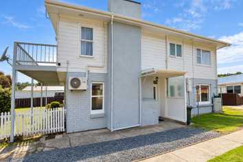 2/75 Domain Road, Whakatane