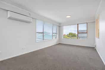 2/30 St Vincent Avenue, Remuera