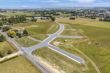 30 Meadowbank Drive, Milton