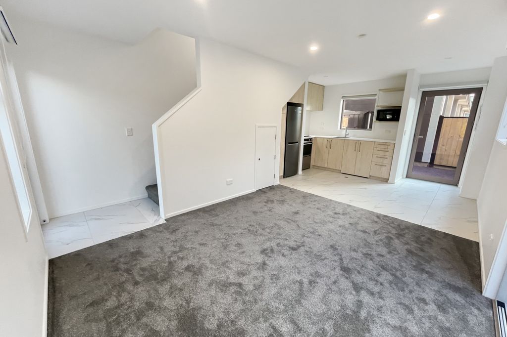 Welcome to Your New Home at Winchester Street 2