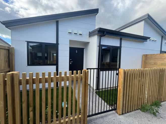 7/425 Dey Street, Hamilton East