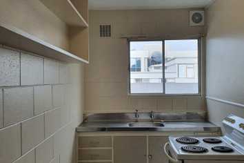 6/2 Hill Street, Hamilton Lake