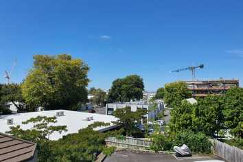 6/2 Hill Street, Hamilton Lake