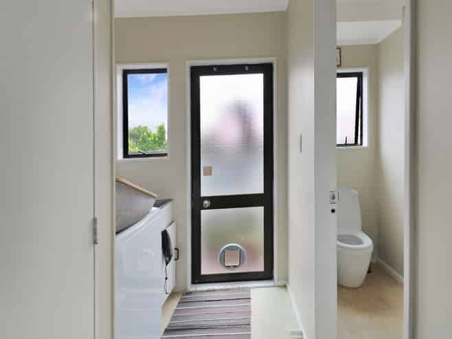 B/3 Bush Street, Naenae