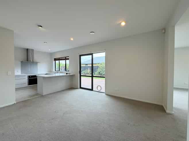 15 Pahua Street, Pegasus