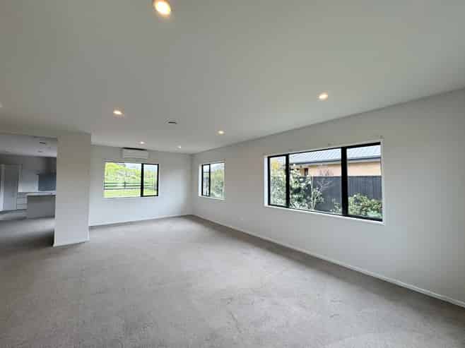 15 Pahua Street, Pegasus