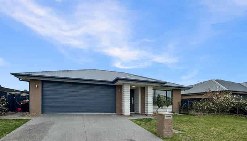 15 Pahua Street, Pegasus