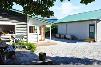 95 Commercial Street, Takaka