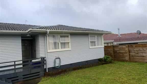 97 Chichester Drive, Papakura