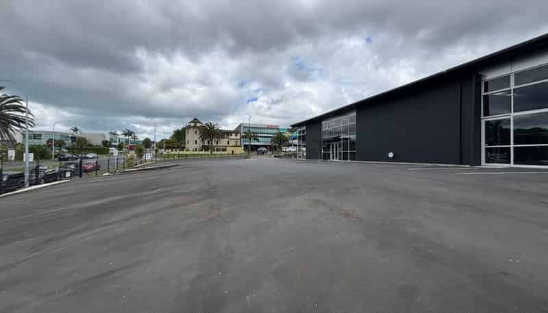 1 Arrenway Drive, Rosedale