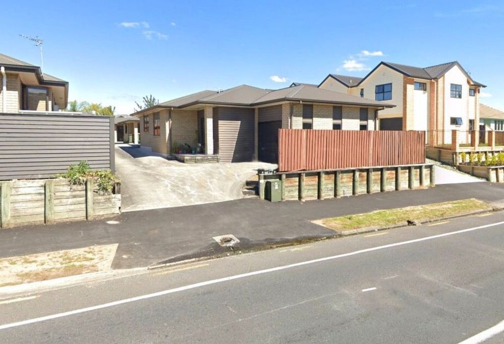 Semi-Furnished 2-Bedroom Home in Melville! 1