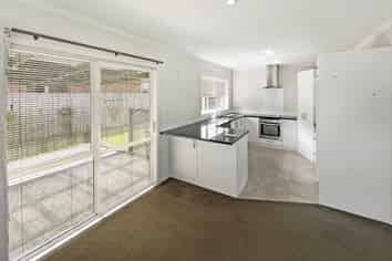 41 Hilton Road , Carterton