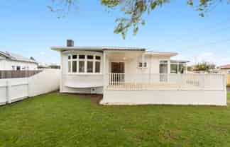 13 Lippiatt Road, Otahuhu