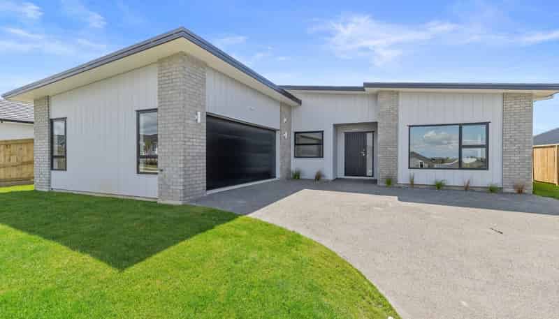52 Pinehurst Crescent, Morrinsville