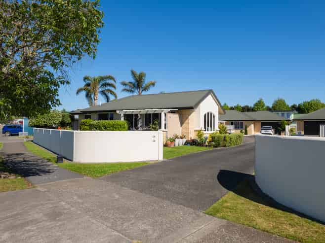 28 Potae Avenue, Lytton West
