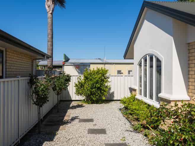 28 Potae Avenue, Lytton West