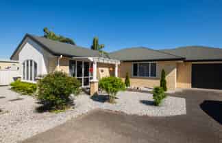 28 Potae Avenue, Lytton West