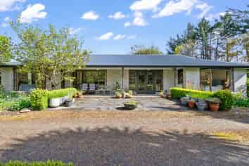 80 Leonard Road - MARSHWOOD GARDENS, West Plains