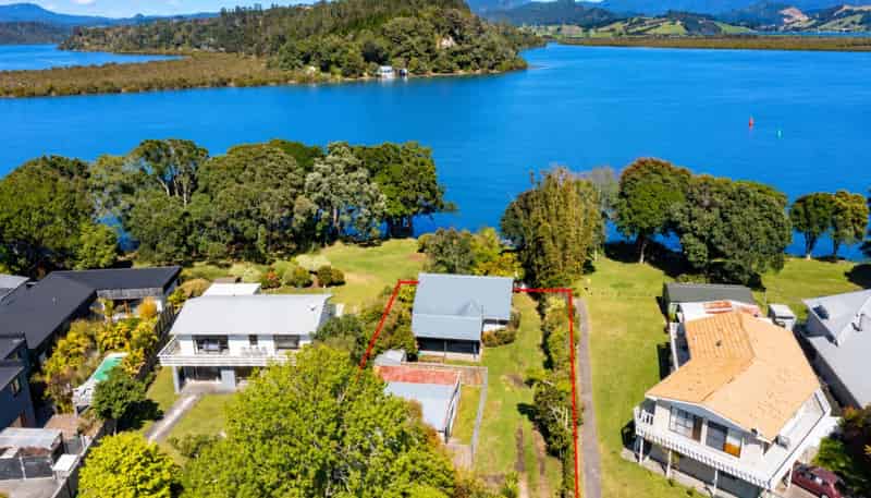 10 Robinson Road, Whitianga