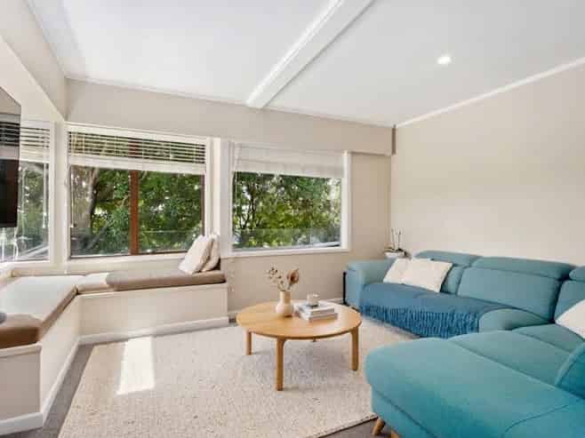 12 Braemar Road, Rothesay Bay