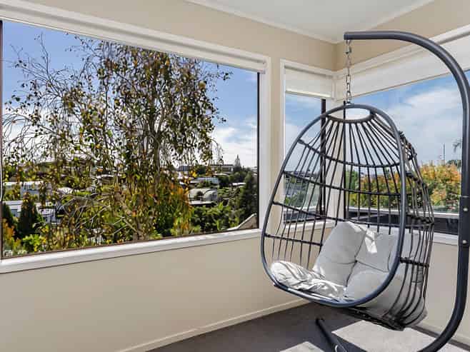 12 Braemar Road, Rothesay Bay