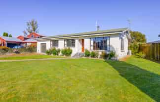 6 Willow Grove, Waipukurau