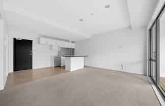 1D/136 Stancombe Road, Flat Bush