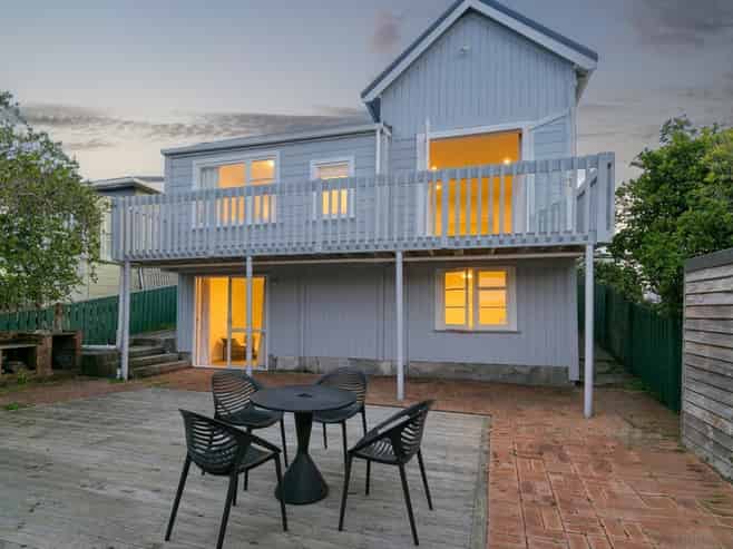 1 Manchester Terrace, Melrose