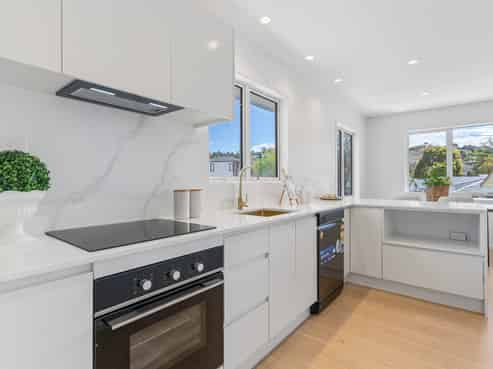 64A McDowell Crescent, Hillcrest