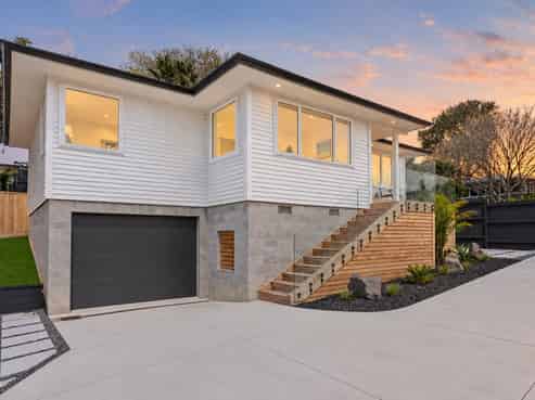 64A McDowell Crescent, Hillcrest