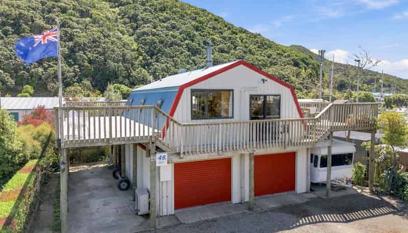 46B Beach Road, Waikawa