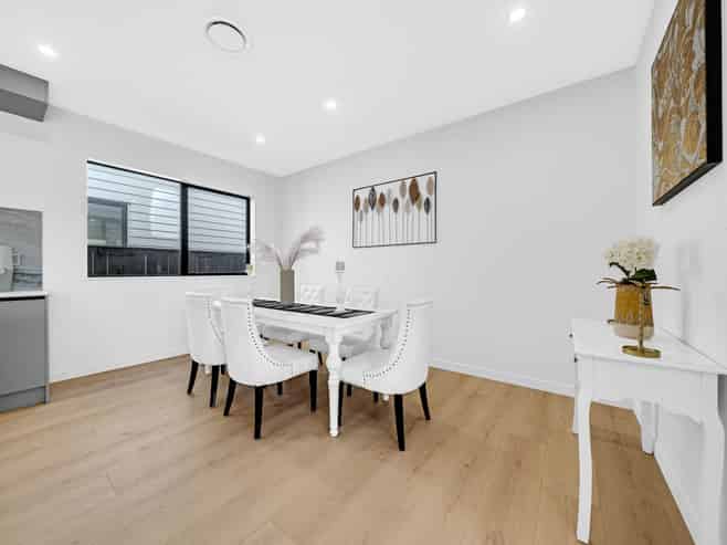 63 Emerald Avenue, Karaka