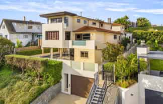 10 Ronaki Road, Mission Bay
