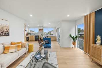 1/18 Etherton Drive, Weymouth