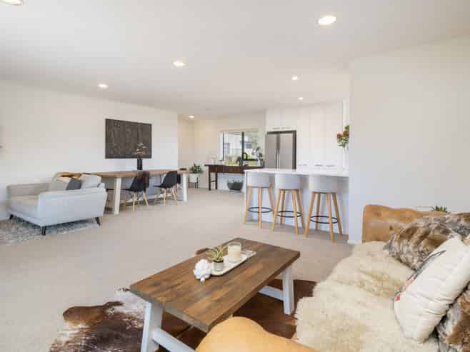 108 Moana View Road, Waikawa