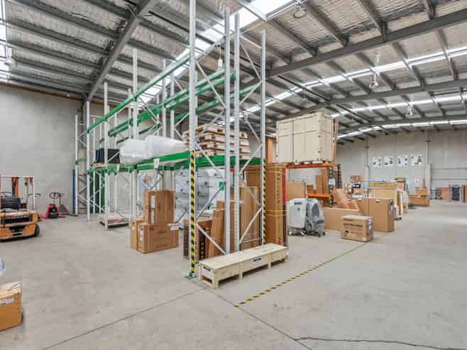 Modern Freehold Industrial Investment